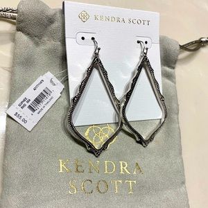 Kendra Scott Sophee earrings